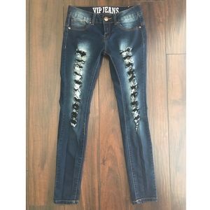 👖 Distressed Skinny Jeans👖